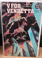 V for Vendetta #1-10 full run - French Comics Lovers