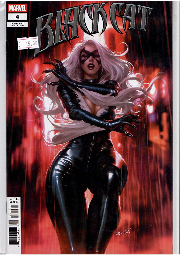 Black Cat #4 (2025)  Derrick Chew variant  NM