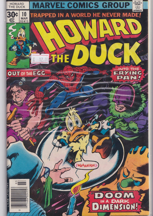 Howard The Duck #10 (1977) Spider-Man Colan art  Very Fine