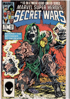 Secret Wars #10 (1985) Classic Doom Cover -the original ! Very Fine
